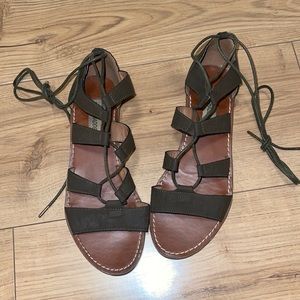 Steve Madden gladiator sandals